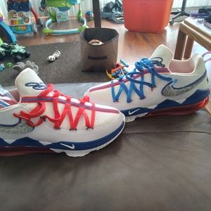 Nike toon squad brand new